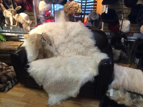 cabin, cottage, home, throw, blanket, Mongolian lamb, warm, cosy, winter, fall, pictures, decoration, design, living, house, couch, carpet, Canadian heritage, montreal, local, high quality, international shipping, shipping, usa, europe, heritage gallery, heritage galerie, www.heritagegallery.ca, furrier, genuine, real fur, fur, custom, quality, handmade, made to measure, eco friendly, green fur, recycled fur, manufactured, handcrafted, made in canada, canadian, made to measure, pelts, skins, natural, rustic