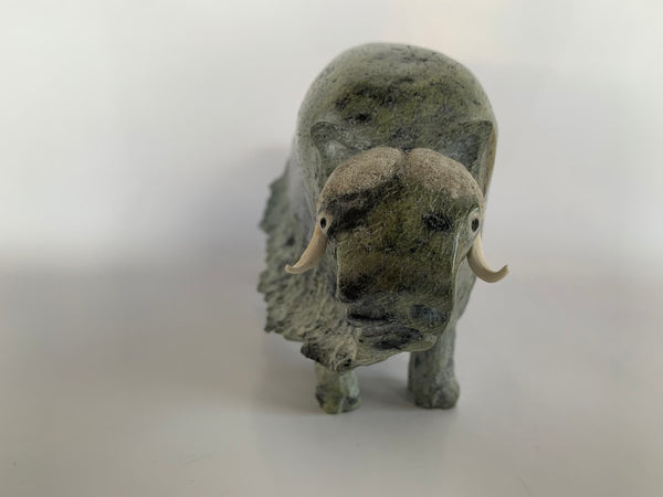 Muskox - Inuit Soapstone Carving – Héritage Gallery