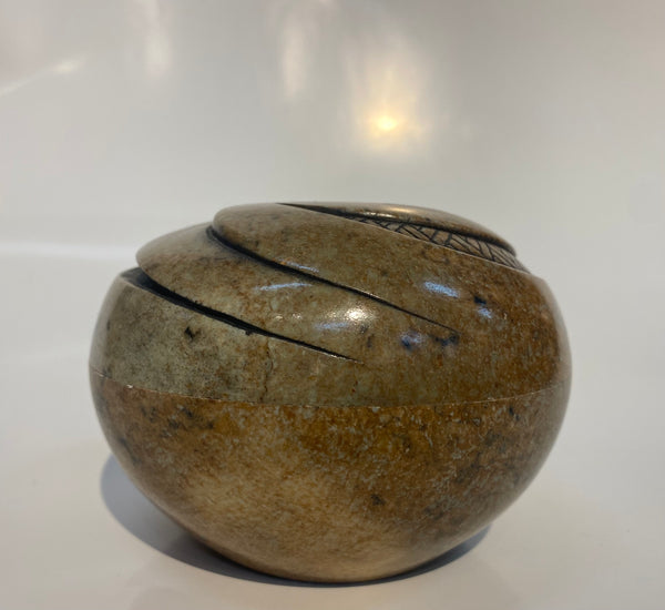 Smudge Bowl - Six Nations Soapstone Carving – Héritage Gallery