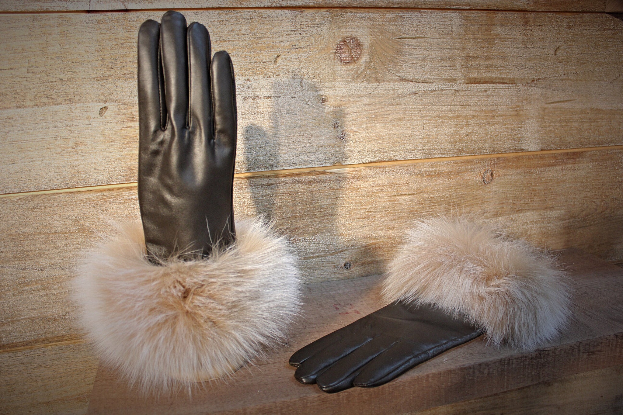 SOL×FUC soonerorlater Hairy Gloves SOL × FUC Hairy Gloves